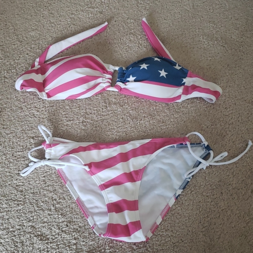Bathing suit